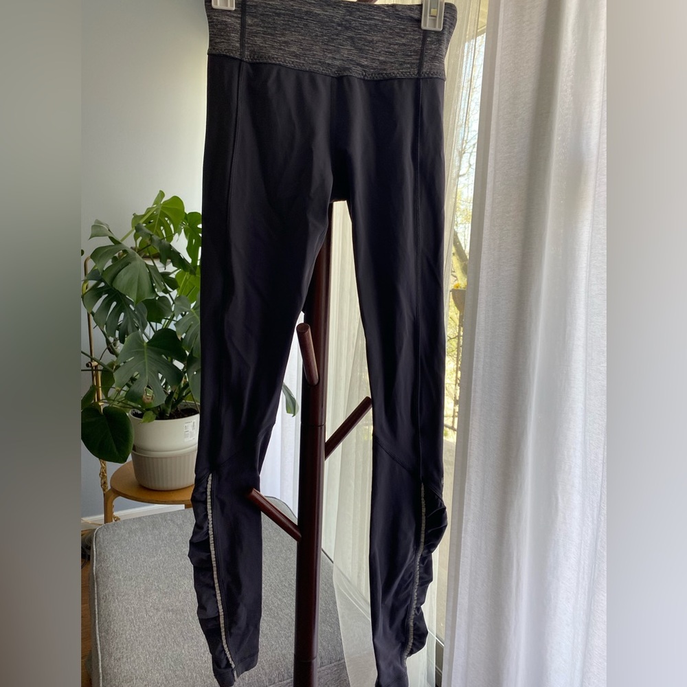 Lululemon Speed Tight Full Ankle Length Ruched Leg Pants Ruffled Sz. 4